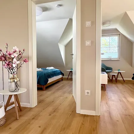 Sundevit - Exklusives Mit Infrarotsauna, Whirlpool-wanne Und Kamin Putgarten