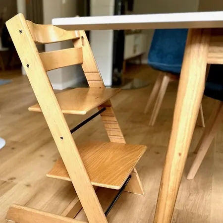 Sundevit - Exklusives Mit Infrarotsauna, Whirlpool-wanne Und Kamin * Putgarten